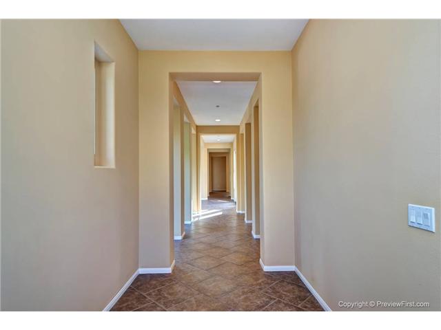 421 Hickoryhill Dr, Encinitas, CA 92024 photo 3