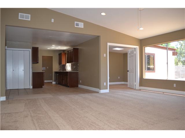 637 Hanson Ln, Ramona, CA 92065 photo 7