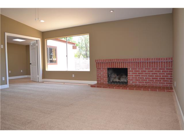 637 Hanson Ln, Ramona, CA 92065 photo 5