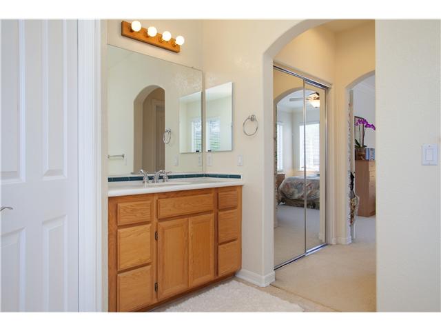 2325 Longfellow Rd, Carlsbad, CA 92008 photo 18