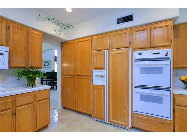 2325 Longfellow Rd, Carlsbad, CA 92008 photo 9