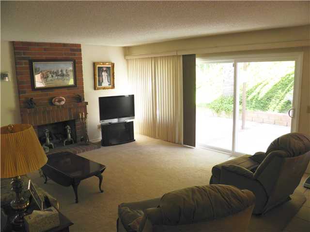 1356 Knoll Dr, Oceanside, CA 92054 photo 5