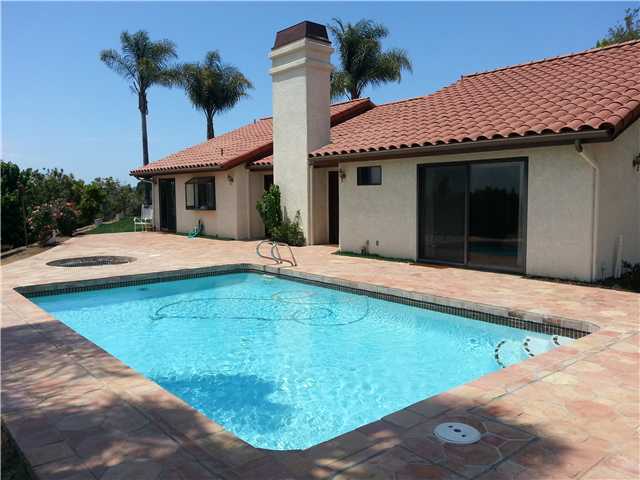1708 Monserate Way, Fallbrook, CA 92028 photo 3