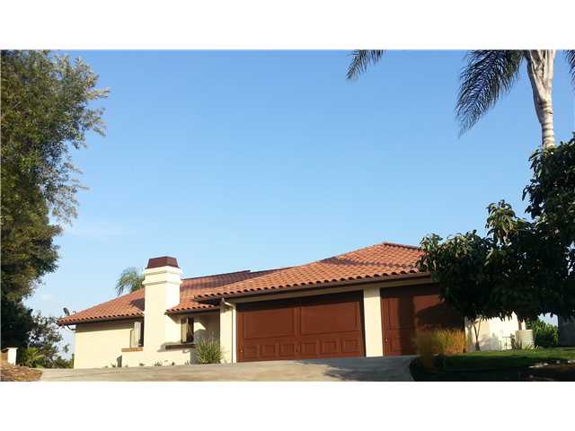 1708 Monserate Way, Fallbrook, CA 92028 photo 2