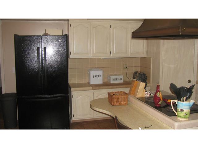 1013 Circle Dr, Escondido, CA 92025 photo 13