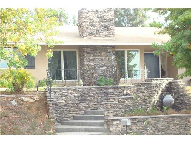 1013 Circle Dr, Escondido, CA 92025 photo 11