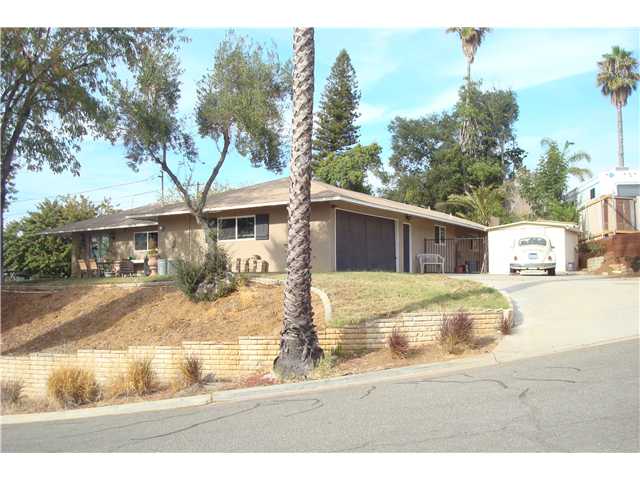 1013 Circle Dr, Escondido, CA 92025 photo 10