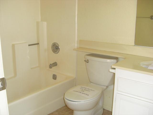 1663 Madrone Gln, Escondido, CA 92027 photo 13