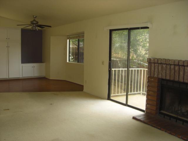 1663 Madrone Gln, Escondido, CA 92027 photo 3