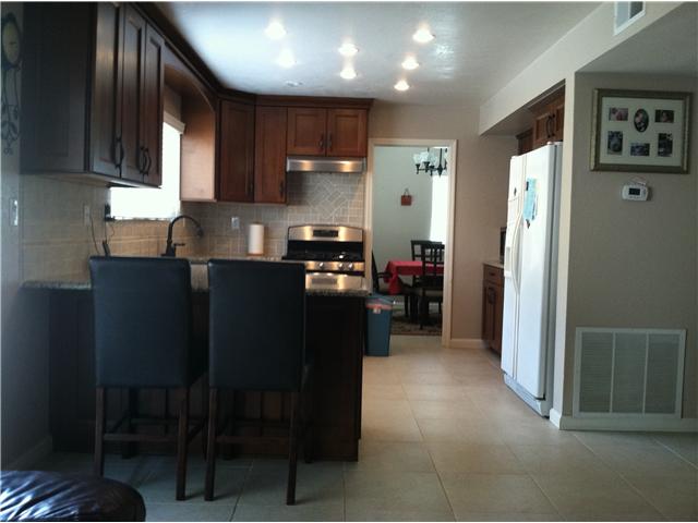 1186 Senwood Way, Fallbrook, CA 92028 photo 4