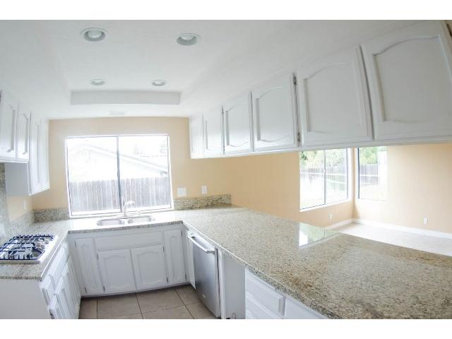 1536 Ranchero Dr, Oceanside, CA 92057 photo 7