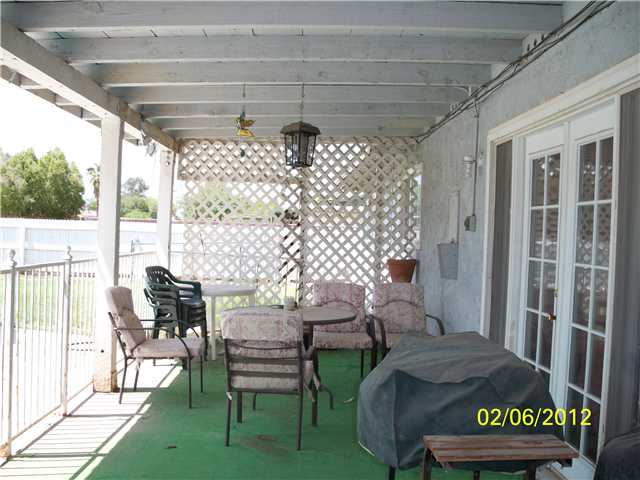 1693 Smoketree Dr, El Centro, CA 92243 photo 4