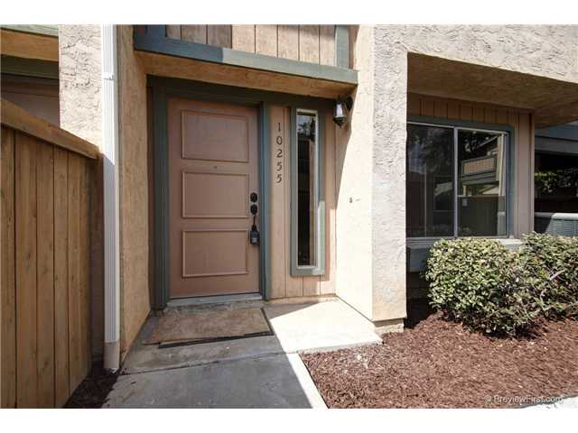 10255 Princess Sarit Way, Santee, CA 92071 photo 2