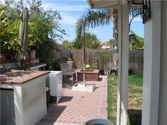 2309 Seasons Rd, Oceanside, CA 92056 photo 4