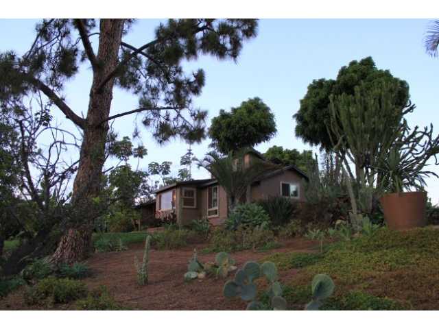 2192 Foothill Dr, Vista, CA 92084 photo 20