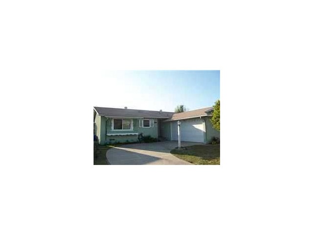 834 Safford Ave, Spring Valley, CA 91977 photo 2