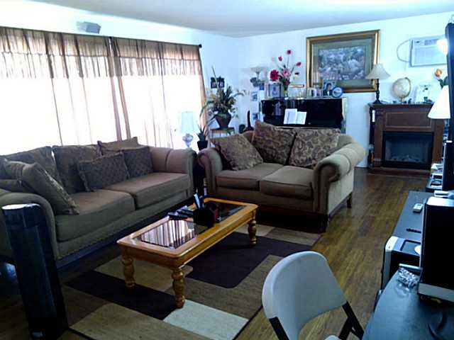 834 Safford Ave, Spring Valley, CA 91977 photo 3