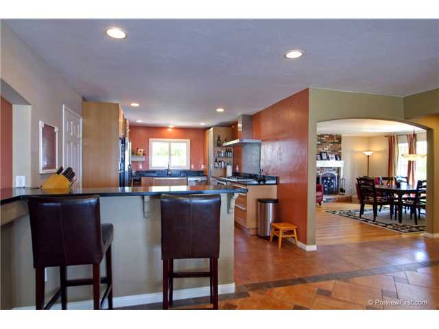 4294 Avon Dr, La Mesa, CA 91941 photo 8