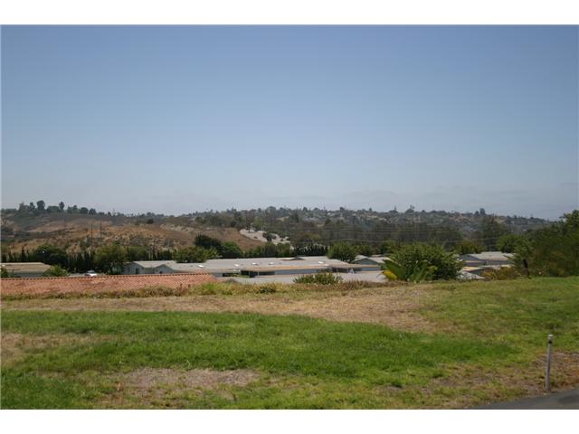 3556 Bartlett Ave, Oceanside, CA 92057 photo 3