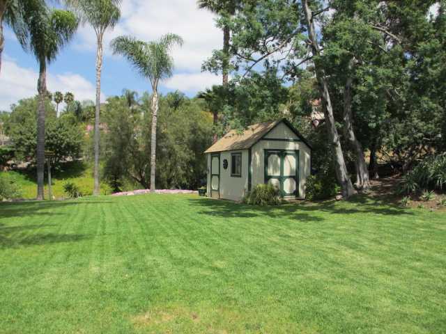 2250 Summit Dr, Escondido, CA 92025 photo 6