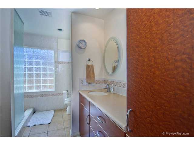 17328 Cleeco Place Pl, Poway, CA 92064 photo 8
