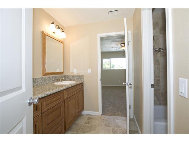9511 Ivy St, Spring Valley, CA 91977 photo 15