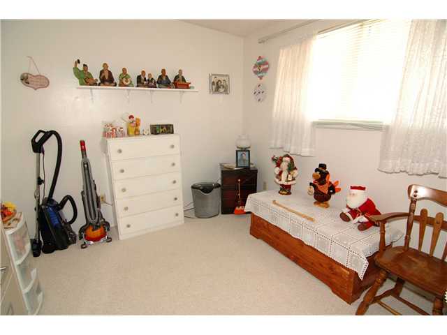 708 Oneonta Ave, Imperial Beach, CA 91932 photo 12