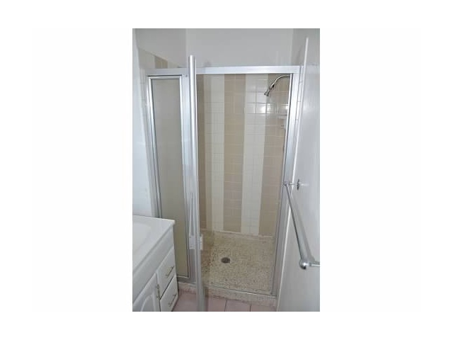 490 E J St, Chula Vista, CA 91910 photo 9