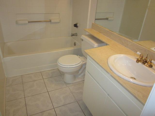 310 Riverview Way, Oceanside, CA 92057 photo 5