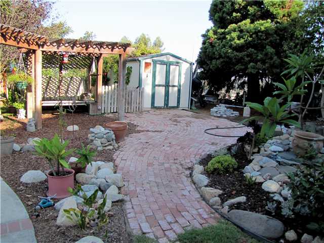 2444 Sarbonne Dr, Oceanside, CA 92054 photo 12