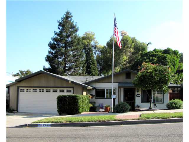 2444 Sarbonne Dr, Oceanside, CA 92054 photo 1