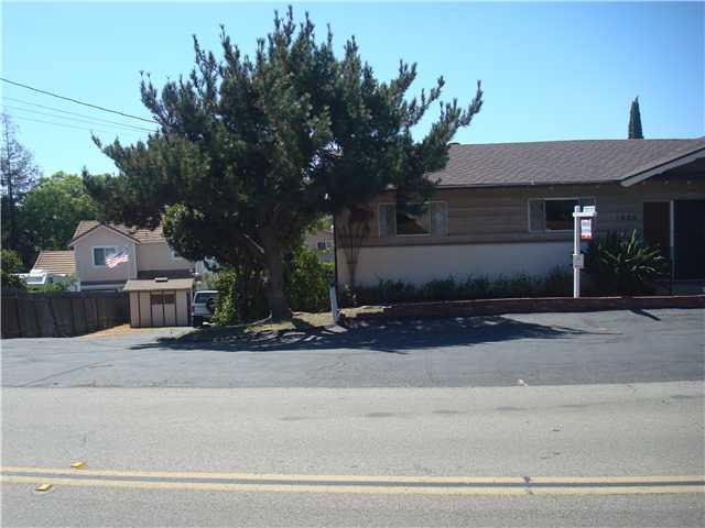 1925 S Juniper St, Escondido, CA 92025 photo 3