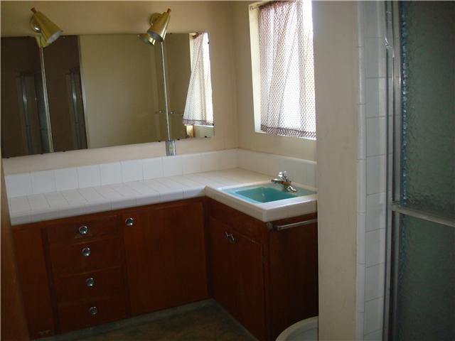 1925 S Juniper St, Escondido, CA 92025 photo 14