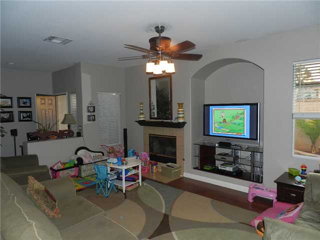 641 Sumner Way #5, Oceanside, CA 92058 photo 2