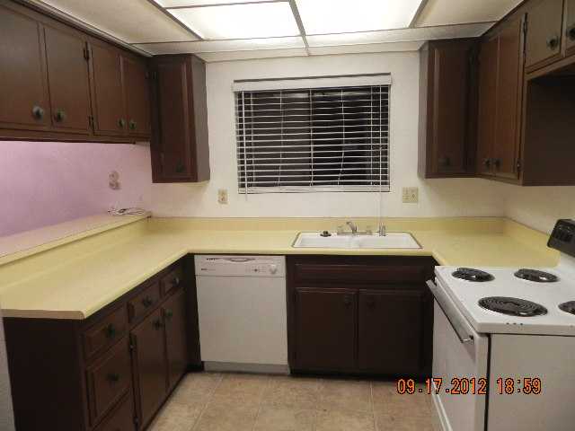 249 Stage Coach Rd, Oceanside, CA 92057 photo 3
