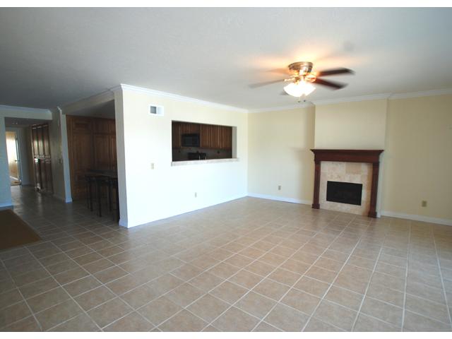 39 Montego Ct, Coronado, CA 92118 photo 3
