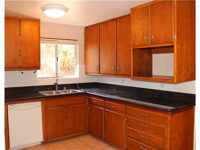 13746 Los Coches Rd, El Cajon, CA 92021 photo 2