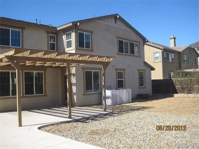 465 Eureka Dr, Escondido, CA 92027 photo 4