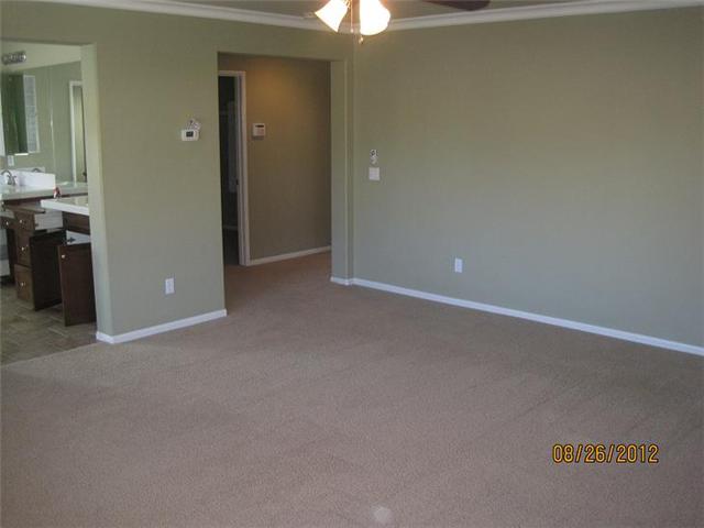 465 Eureka Dr, Escondido, CA 92027 photo 5