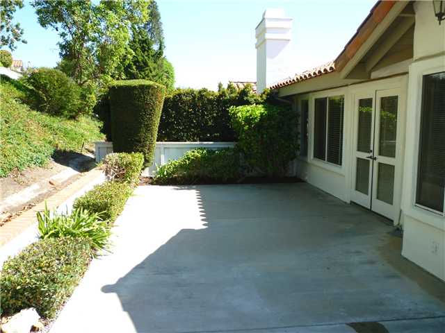 4064 Aeolia Way, Oceanside, CA 92056 photo 2