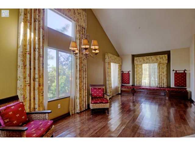 8558 Clifford Heights Rd, Santee, CA 92071 photo 2