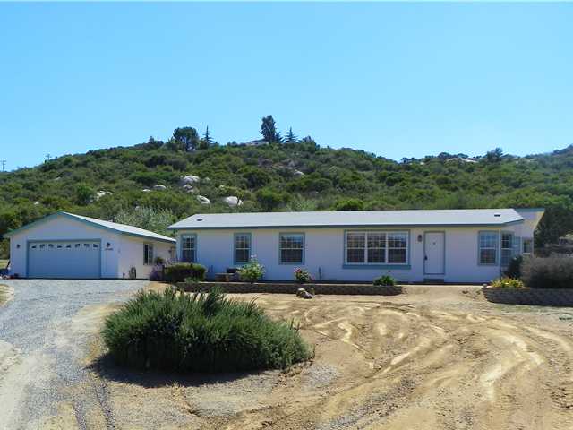 21635 Japatul Rd, Alpine, CA 91901 photo 2