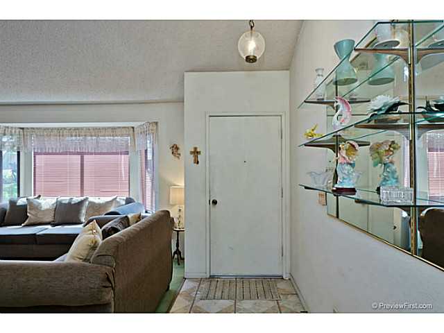 4700 Lofty Grove Dr, Oceanside, CA 92056 photo 5