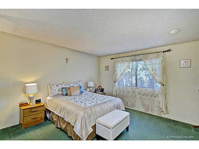 4700 Lofty Grove Dr, Oceanside, CA 92056 photo 15