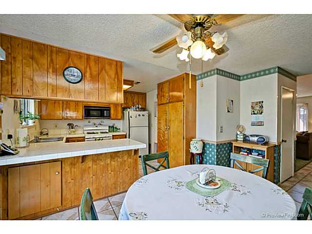 4700 Lofty Grove Dr, Oceanside, CA 92056 photo 10