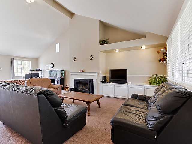 24821 Abalar Way, Ramona, CA 92065 photo 4