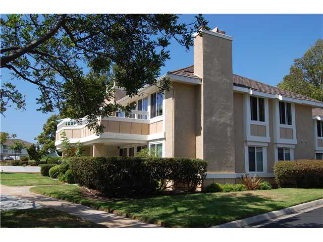 891 Ginger Ave, Carlsbad, CA 92011 photo 3