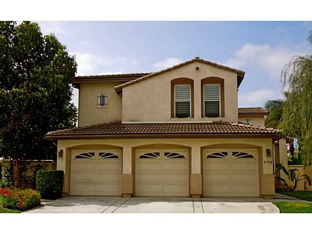 3760 Cavern Pl, Carlsbad, CA 92010 photo 1
