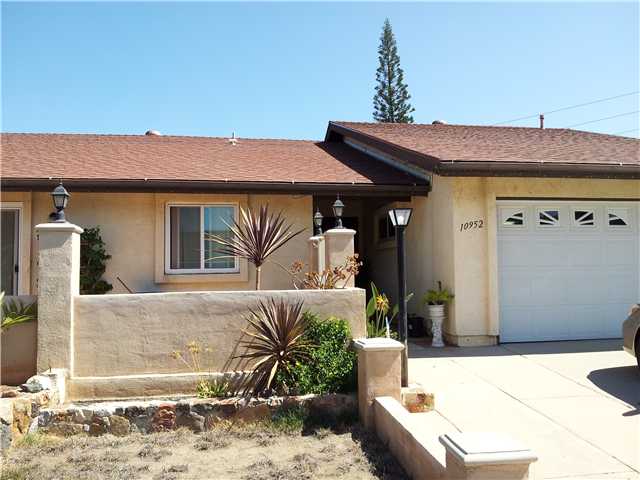 10952 Del Rio Rd, Spring Valley, CA 91978 photo 2