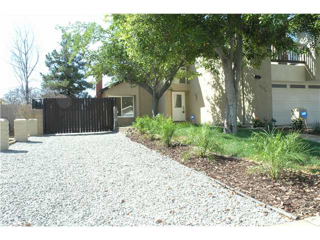 9816 Bend St, Santee, CA 92071 photo 2
